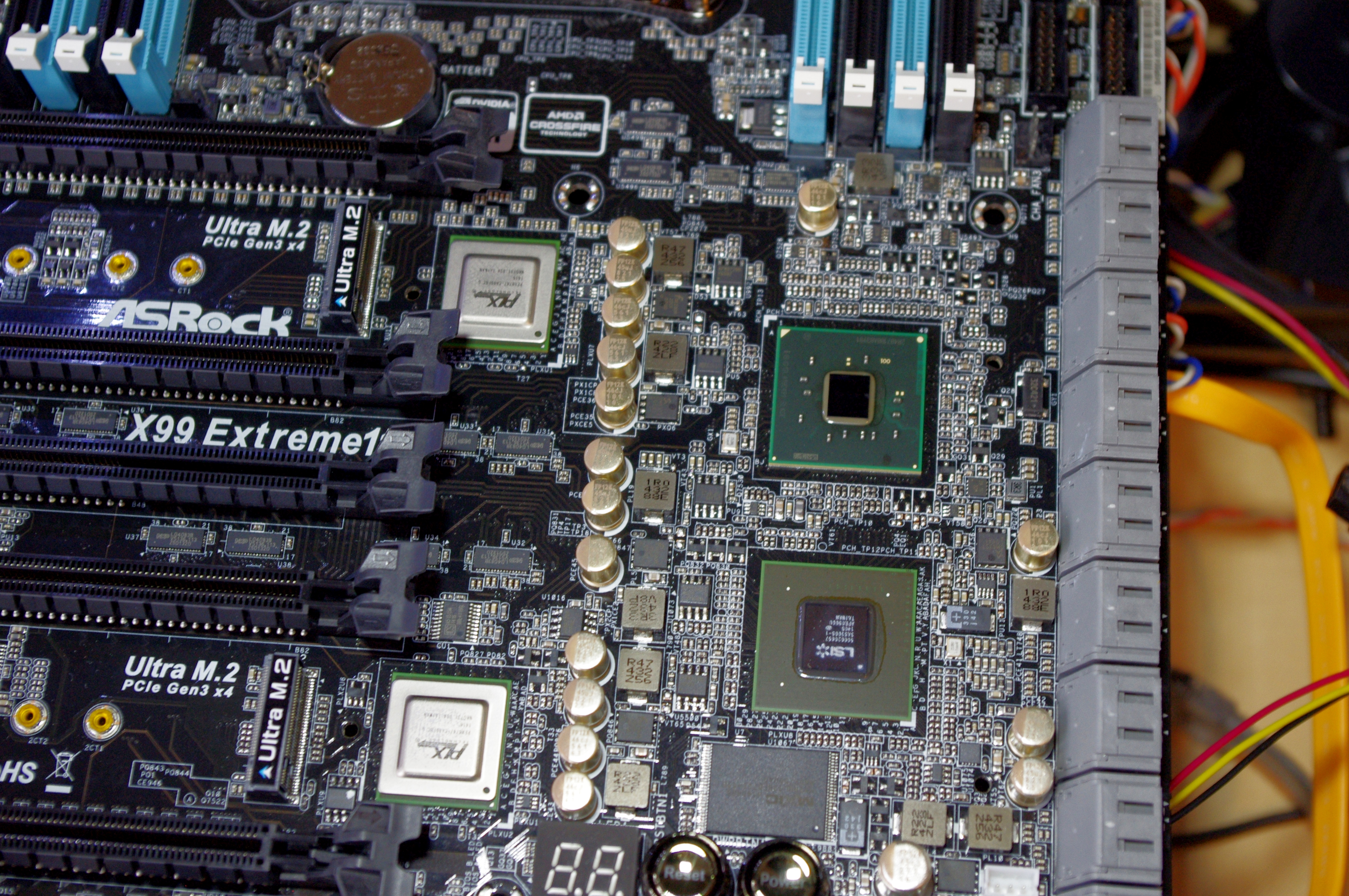 The ASRock X99 Extreme11 Review: Eighteen SATA Ports with Haswell-E